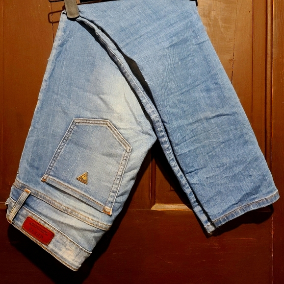 Guess Jeans - Picture 1 of 7